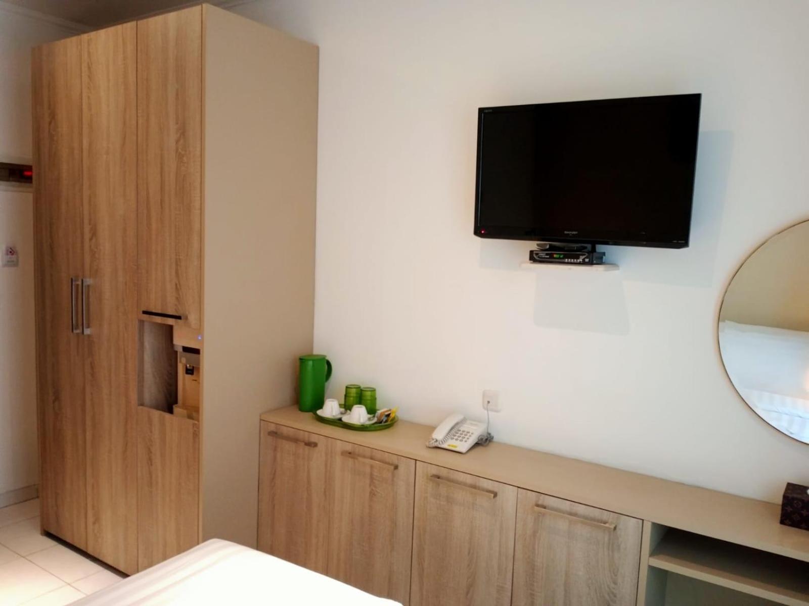 Bening Boutique Hotel Managed By Salak Hospitality Bekasi Eksteriør billede