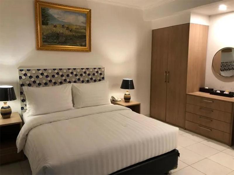 Bening Boutique Hotel Managed By Salak Hospitality Bekasi Eksteriør billede